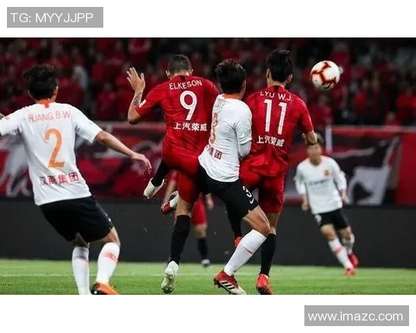 上港主场迎战贵州人和力争全取三分冲击联赛前列 上港主场迎战贵州人和力争全取三分冲击联赛前列